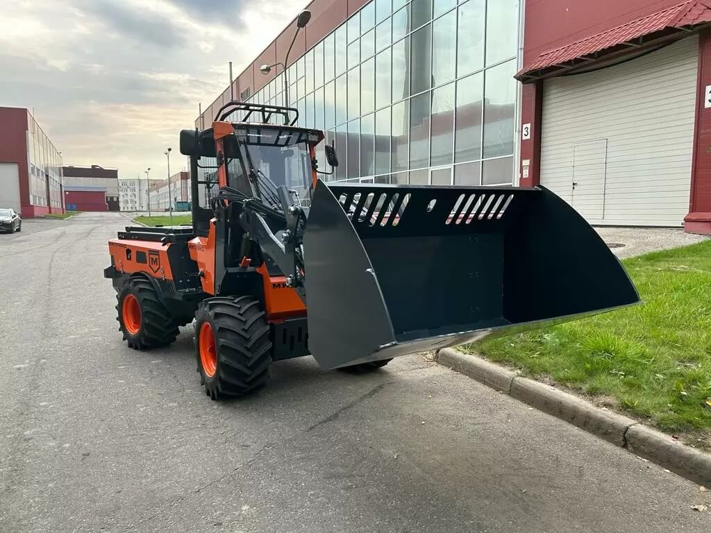 Коммунальная машина Митракс МП 1100