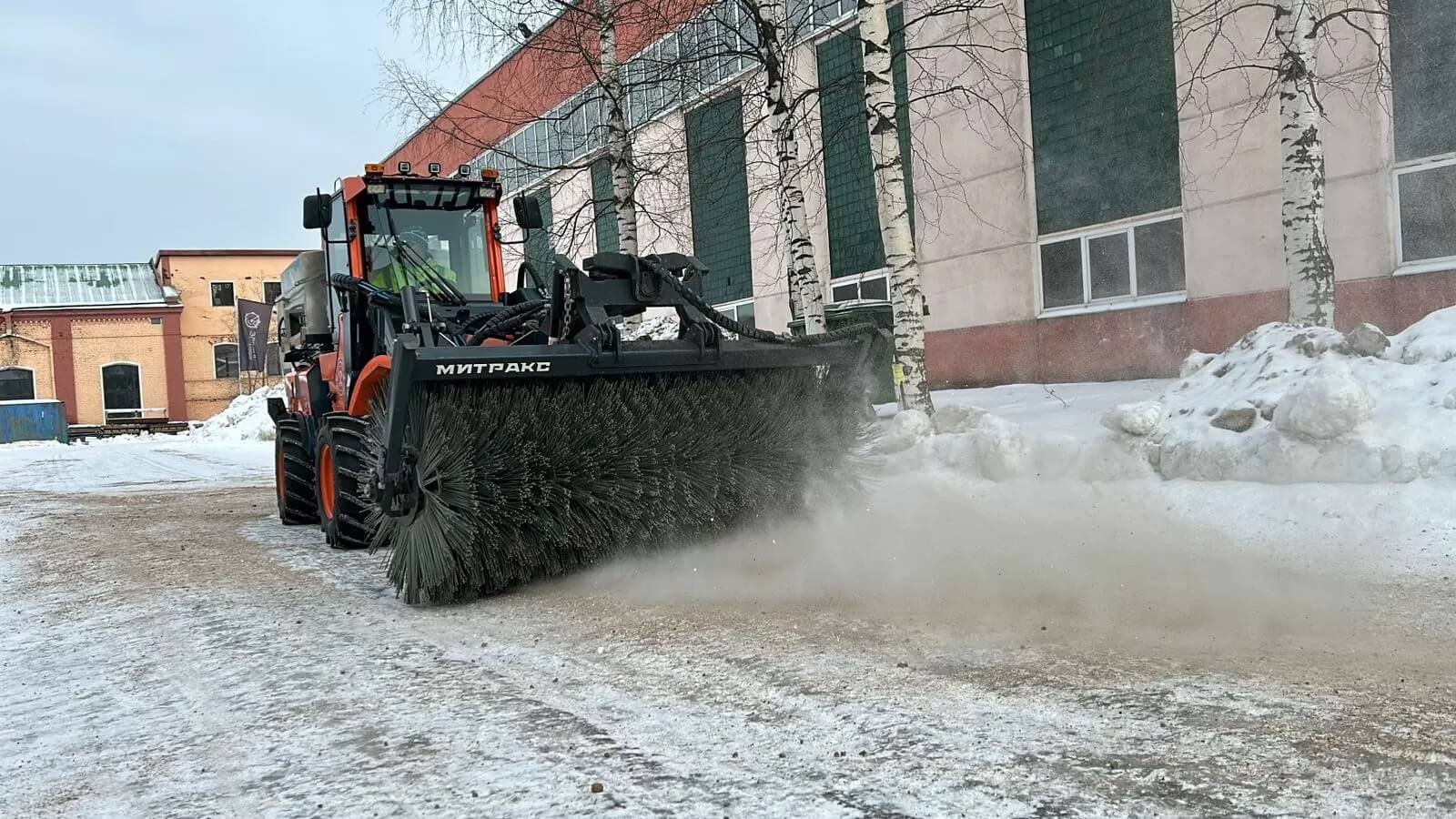 Коммунальная машина Митракс МП 1100
