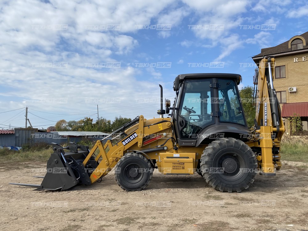 Экскаватор-погрузчик BUILDER BL388 (разновеликие колеса)