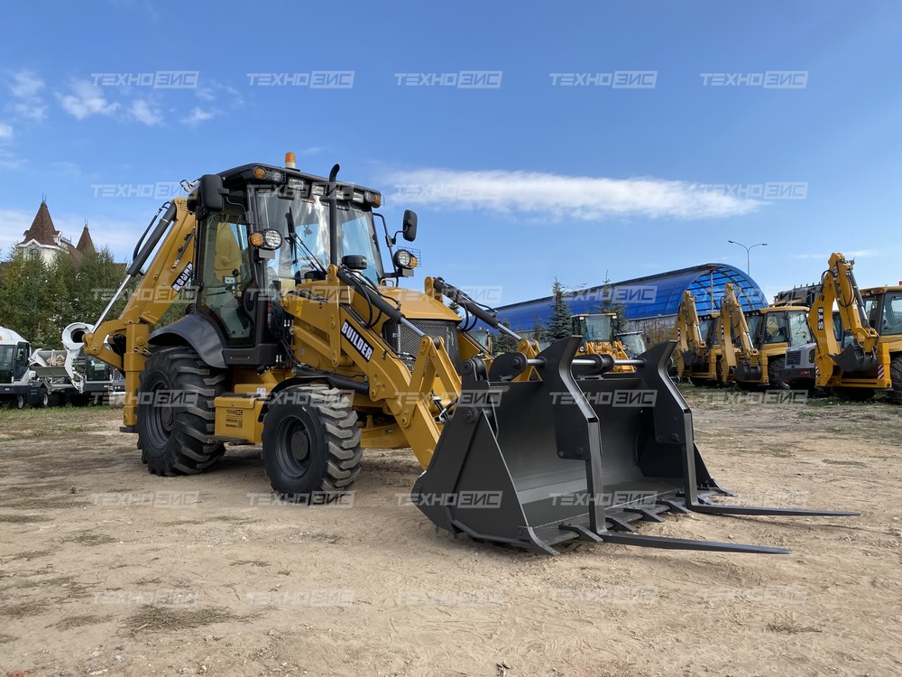 Экскаватор-погрузчик BUILDER BL388 (разновеликие колеса)