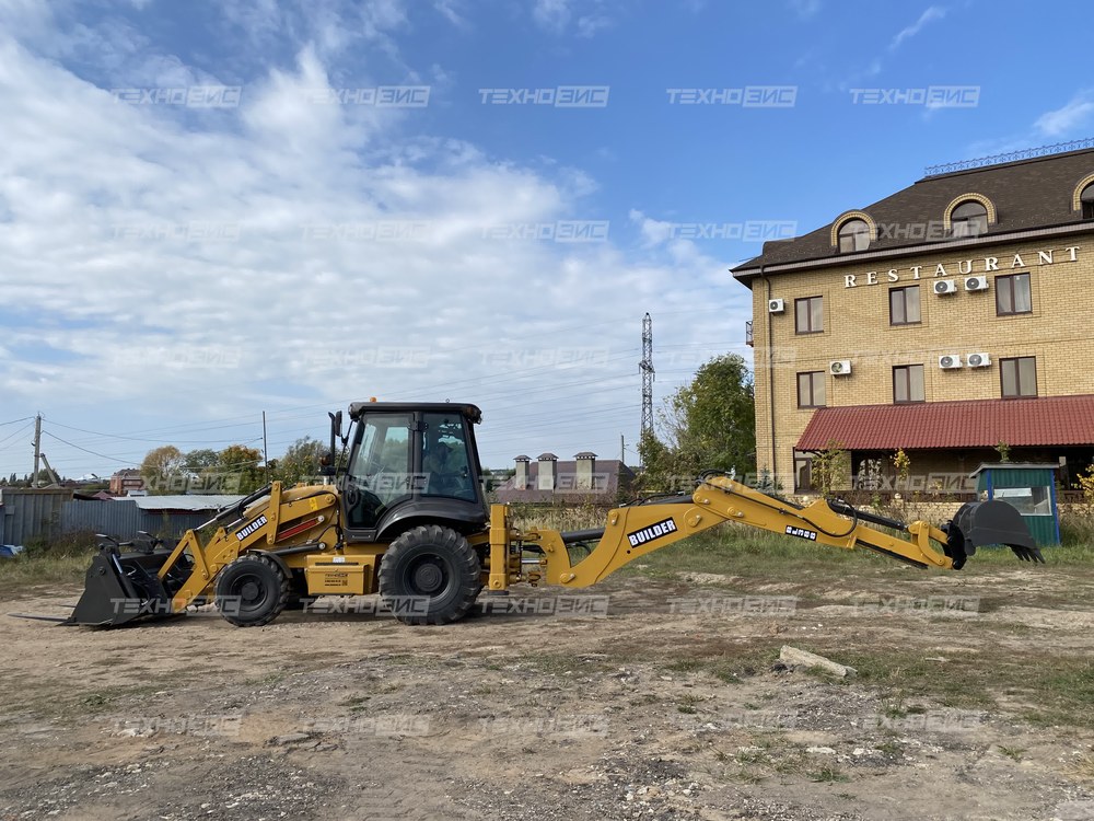 Экскаватор-погрузчик BUILDER BL388 (разновеликие колеса)
