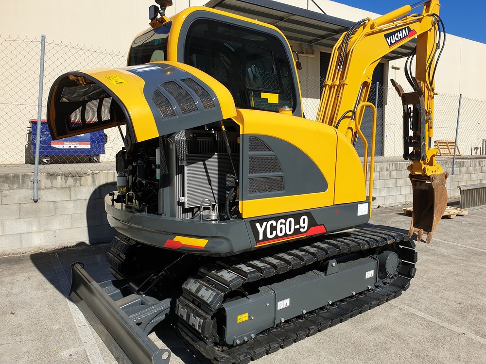 Мини-экскаватор YUCHAI YC60