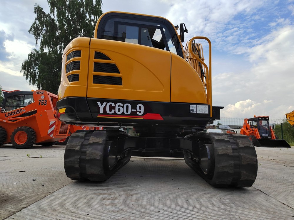 Мини-экскаватор YUCHAI YC60