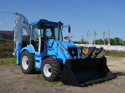 Экскаватор-погрузчик Pi Makina Pi1022A